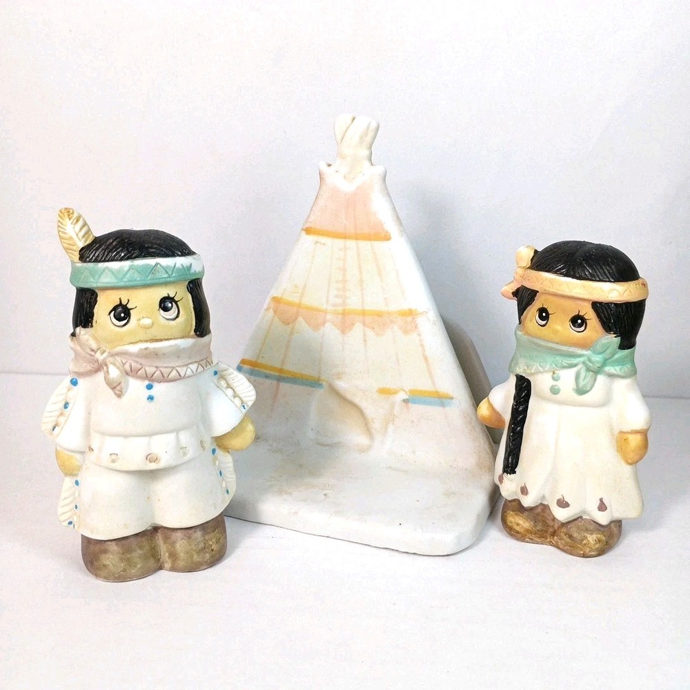 VTG 1991 Native American Boy Girl Salt Pepper Shakers W Napkin Holder Bisque